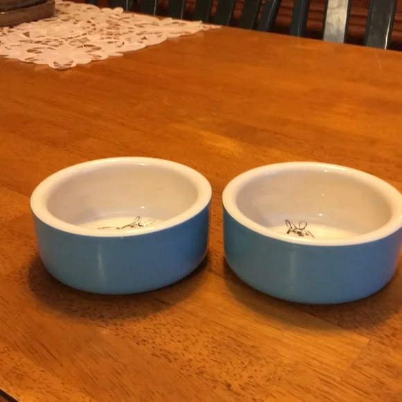 Two pet bowls - Picture 5 of 6